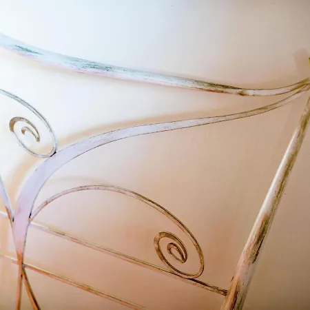 Mansion In Sant'angelo With Valley Views بيت للعطل